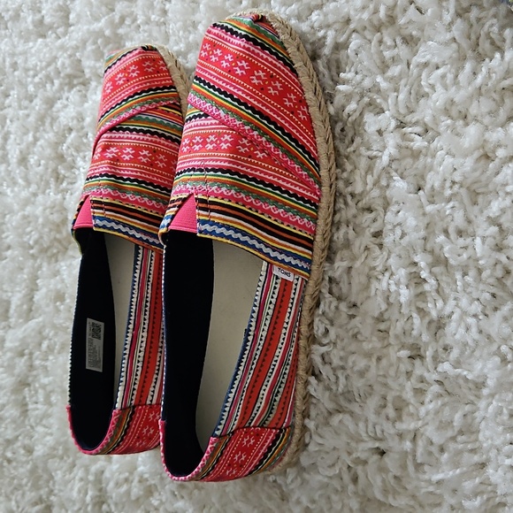 New TOMS Alpargata Rope Slip on Flats Loafer Pink Multicolored Size 9.5 - Picture 2 of 15